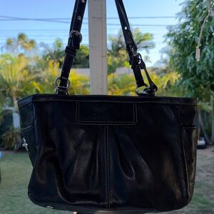 Coach Black Leather Shoulder Bag